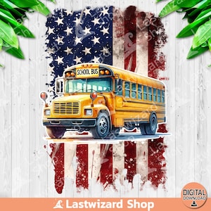 Puede incluir: Un autobús escolar amarillo con las palabras "SCHOOL BUS" en la parte delantera, conduciendo sobre un fondo de bandera estadounidense roja, blanca y azul.
