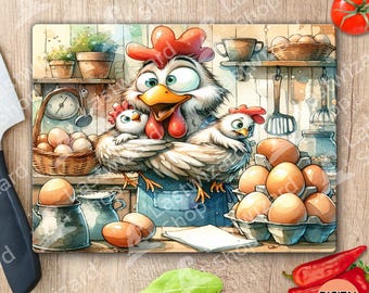 Peut inclure: Planche à découper rectangulaire avec une illustration à l'aquarelle d'une poule et de ses poussins dans une cuisine. La poule porte un tablier bleu et est entourée d'œufs, d'ustensiles et d'un panier d'œufs. Le texte "Lastwizard Shop" est en bas.
