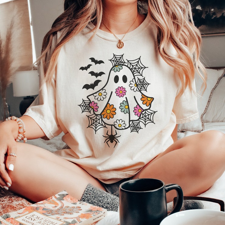 Cute Ghost Shirt, Halloween Shirt, Cute Ghost Tshirt, Spooky Vibes Shirt, Spooky Season Shirt, Halloween Ghost Shirt, Halloween Party Tee