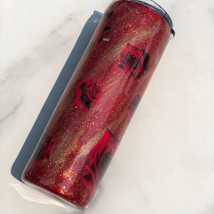 Red roses glitter tumbler