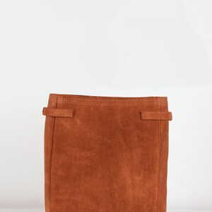 Bucket bag shoulder strap Caramel suede leather Santa Fé Collection image 5