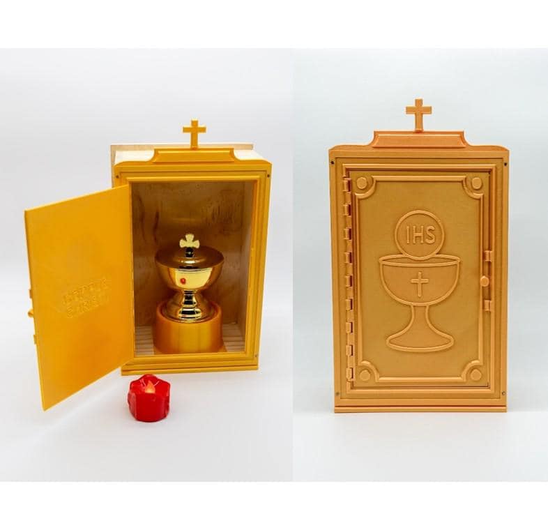 Lot De 8 Objets Religieux Anciens Pour Jeu De Messe De Poupée – Superbe état