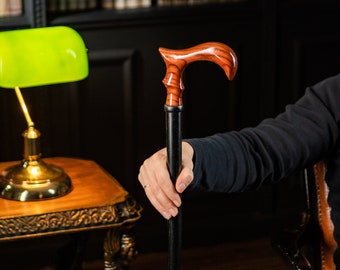 Bastón Derby para hombre y mujer, elegante bastón de madera con forma de silla de montar, bastón de apoyo hecho a mano, regalo para papá o abuelo, bastón de estilo caballeroso.