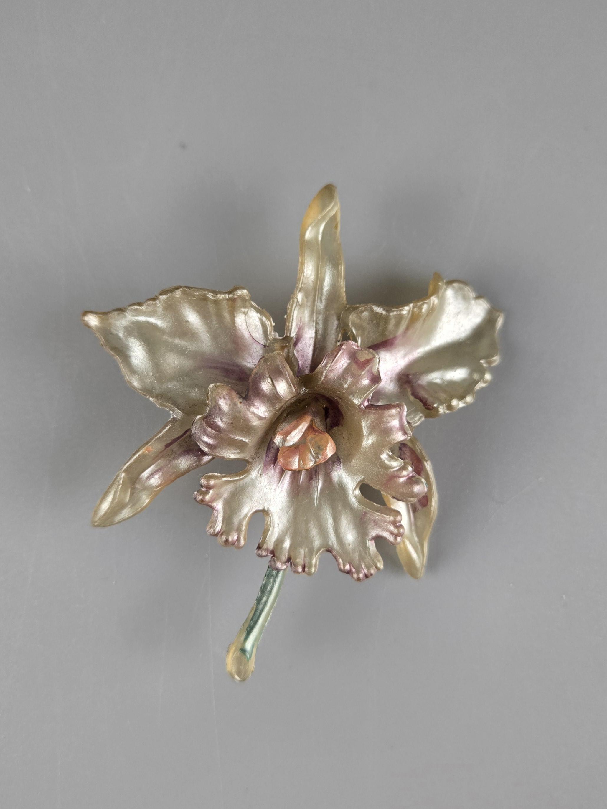 Antique Celluloid Brooch - Etsy Canada