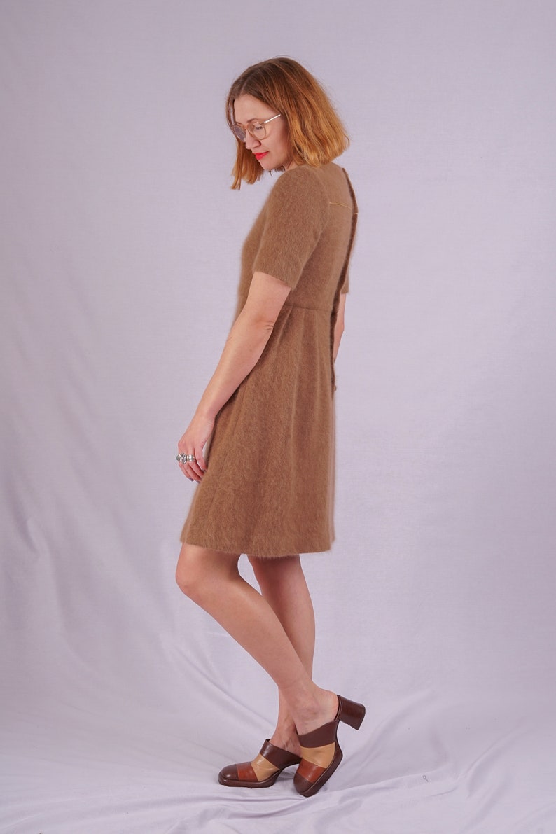 Bruine mohair jurk afbeelding 3