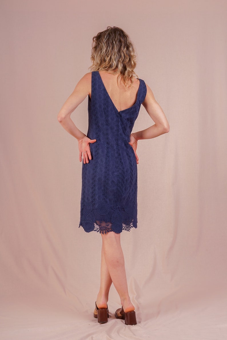 Dark blue Lace Dress image 4