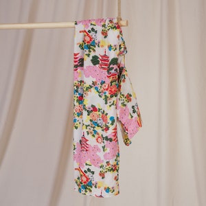 Vintage Kimono with Floral pattern image 6