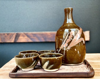 Sake set handmade (1 sake bottle, 4 sake cups), in earthy browns/blacks with brush splatters, wheel thrown stoneware for the sake lover