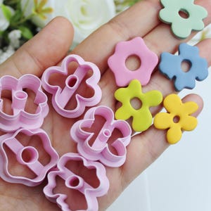 Flower Donut Cutter, Organic Flower Donut, Flower Hoop Clay Cutter, Boho Polymer Clay Cutter, Flower Clay Cutter, Polymer Clay Cutter,Floral