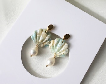 Shell with Pearl Earrings, Elegant Earrings, Polymer Clay Earrings, Freshwater Pearl Earrings, Statement Earrings, Summer Earrings, Handmade