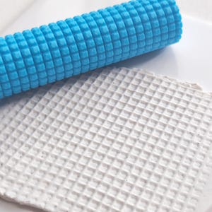 Waffle Texture Roller for Polymer Clay, Waffle Pattern Clay Slab Roller, Square Grid Texture Pin for Clay & Ceramics, Grid Embossing Roller