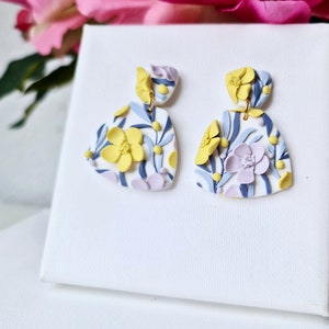 Flower Earrings, Statement Earrings, Polymer Clay Earrings, Floral Dangle Earrings, Spring Earrings, Flower Clay Earrings, Pastel, Handmade image 2