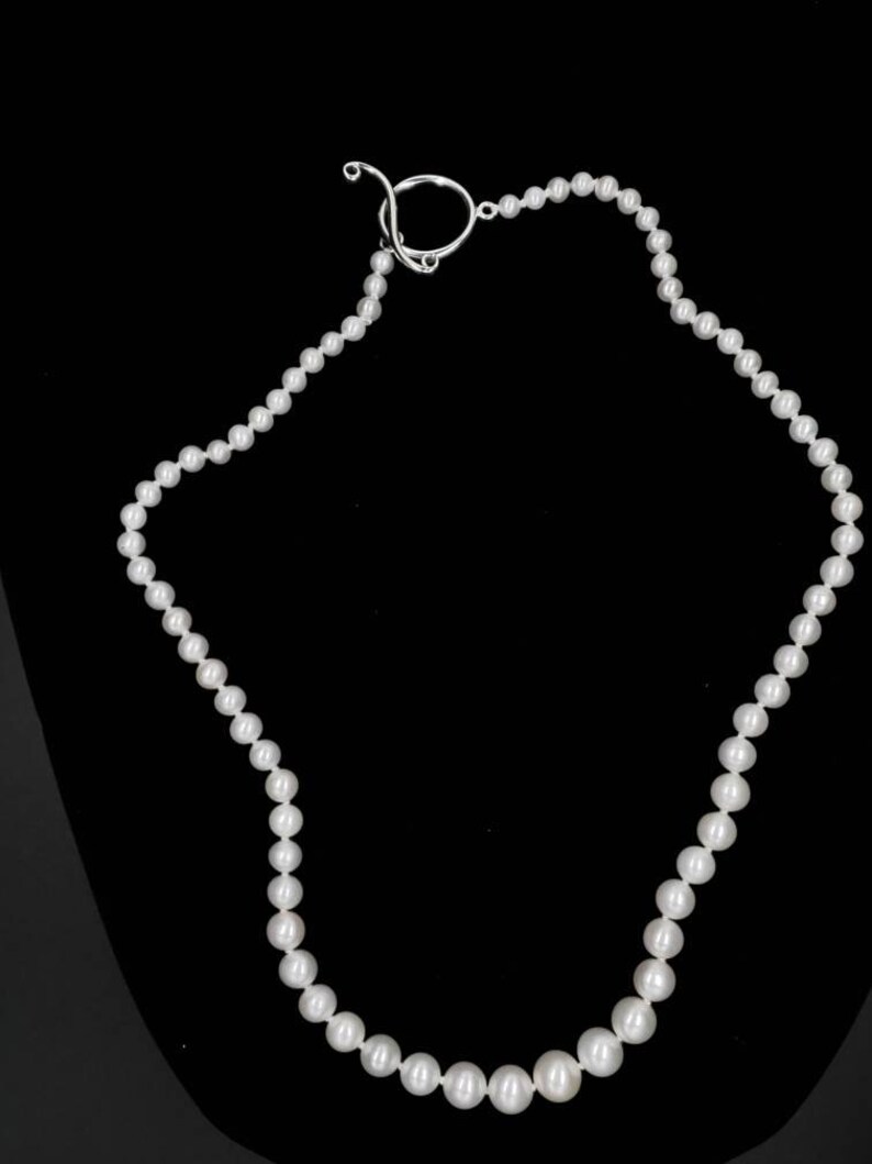 Graduated Pearl Necklace With Sterling Silver Toggle Clasp Etsy