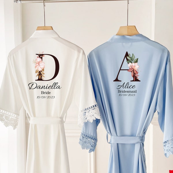 Personalised Bridesmaid Bride robe, Wedding Dressing Gown, floral Bridal robe, Floral Satin Wedding Robes, white bridal Robe, bridal robe