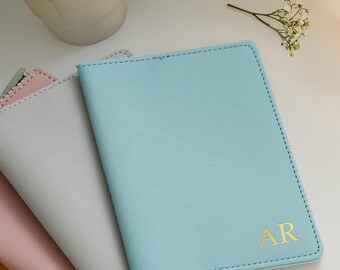 Monogrammed Initial Passport Cover Case,Personalised passport holder and Luggage Tag, Passport case and Luggage Tag, Bridal party gifts