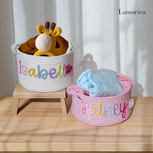 Personalisierter Babykorb, Baby-Geschenkkorb, Seil-Baumwollbaby-Geschenkkorb, Neugeborenengeschenk, Babypartygeschenk, Spielzeugkorb, Kinderzimmergeschenk