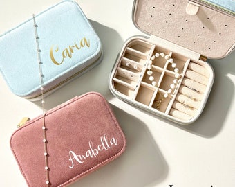 Personalize Velvet jewelry box, Travel Jewellery Case gift for her, Custom Jewelry Boxes, Bridesmaid Jewelry Box, Name Jewelry box