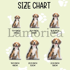 Puede incluir: Tabla de tallas con seis cojines con forma de beagle de varios tama&ntilde;os. Los cojines miden entre 34 cm y 58 cm de altura. El texto "SIZE CHART" est&aacute; en la parte superior, con la marca "Lamorica" en el centro.