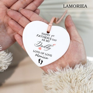 Premier cadeau de fête des pères Ornements souvenirs en céramique, cadeau pour le nouveau papa Pendentif en céramique Nommé Pendentif en céramique en forme de cœur Cadeau pendentif