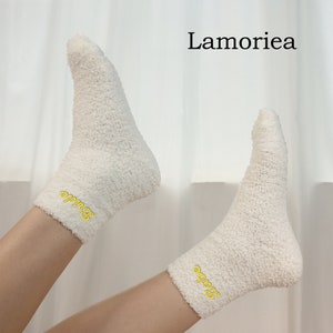 Calcetines bordados personalizados, Medias personalizadas, Calcetines personalizados unisex, Regalos de dama de honor, Calcetines con bordado de nombre imagen 5