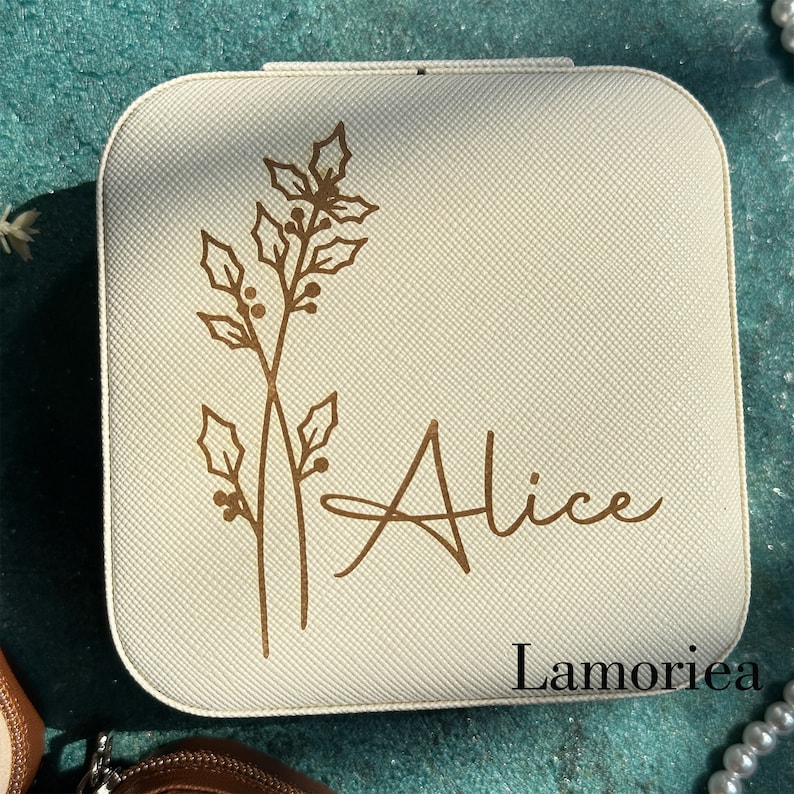 Engraved Birth Flower jewellery Box, Travel Jewelry Box, Birthday Gift, Bridal Party Gifts, Bridesmaid Gifts, Gift for her imagem 4