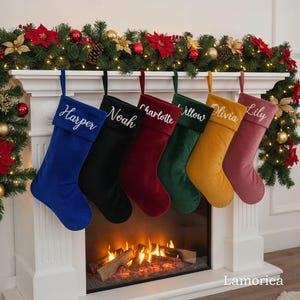 Medias familiares de terciopelo personalizadas, medias azules, medias rojas, medias con nombre, decoración navideña para el hogar, Navidad burdeos, regalo de Navidad
