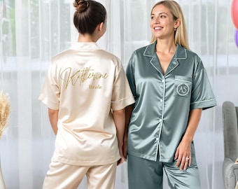 Personalized Bridesmaid Pajamas Set, Bridal Pajamas, Matching Pajamas, Pajamas for Women, Pjs, Birthday Squad, Bride Squad, Gift for Her