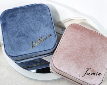 Personalized Velvet Jewelry Box Girls Jewelry box Velvet surface jewelry box Jewelry case, Travel jewelry box with name, Bridesmaid proposal