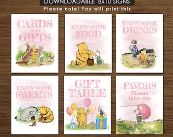 Puede incluir: Seis carteles imprimibles de 20,3 x 25,4 cm con personajes de Winnie de Pooh. Los carteles dicen "Tarjetas y regalos", "Disfruta de algo de comida", "Disfruta de algunas bebidas", "Disfruta de algunos dulces", "Mesa de regalos" y "Favores, por favor toma uno".