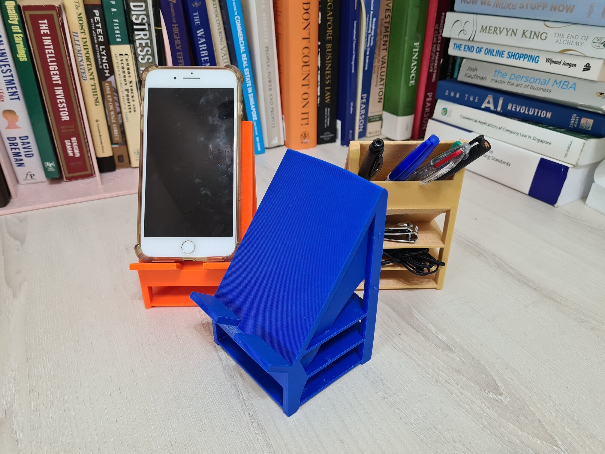 Colorful Multipurpose Phone Stand 3D Printed. A well Etsy Polska