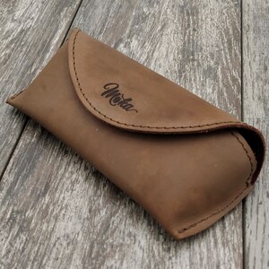 Estuche de gafas de cuero hecho a mano, Soporte de gafas de cuero pintado con café, Estuche de gafas personalizadas, Estuche de gafas de cuero