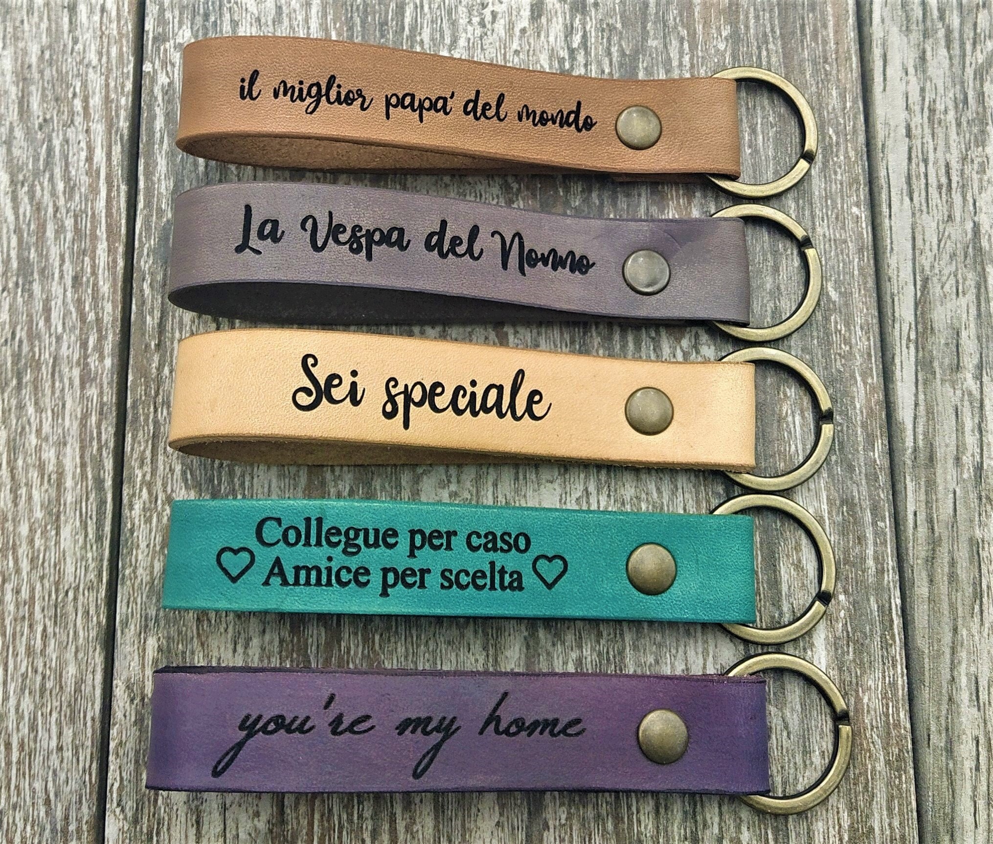Portachiavi in Cuoio e Pelle Personalizzati con Logo