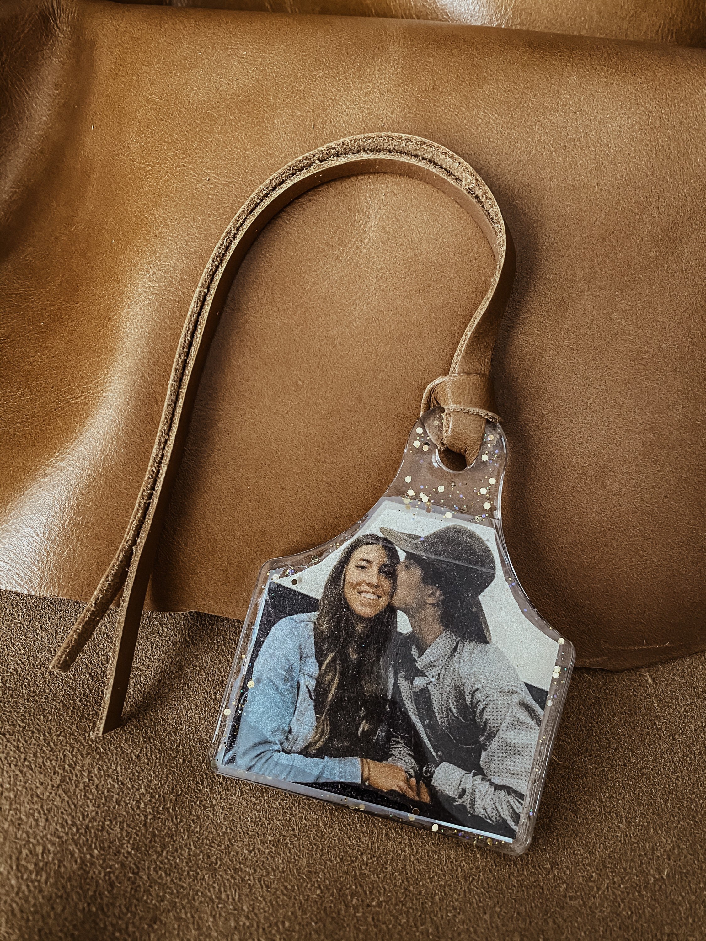 Ear Tag Resin Keychain / Ranch Keychain / Custom Glitter Etsy