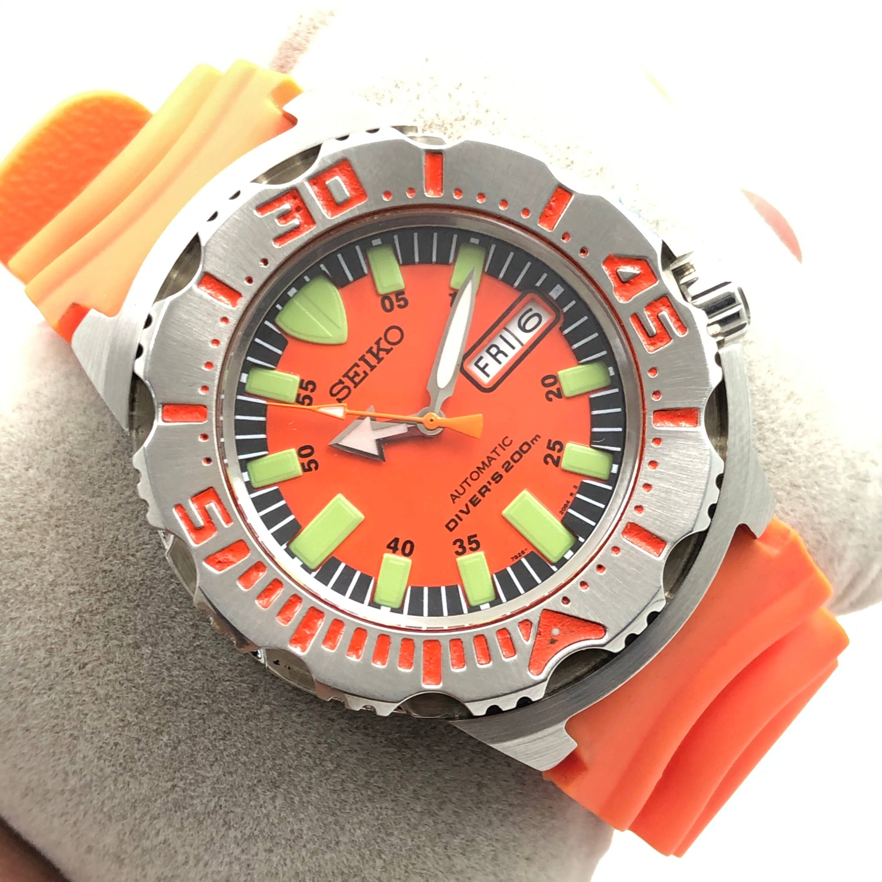 seiko orange monster diver