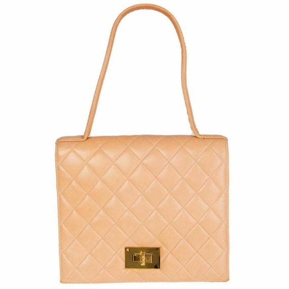 57809 auth CHANEL pale salmon pink quilted leather