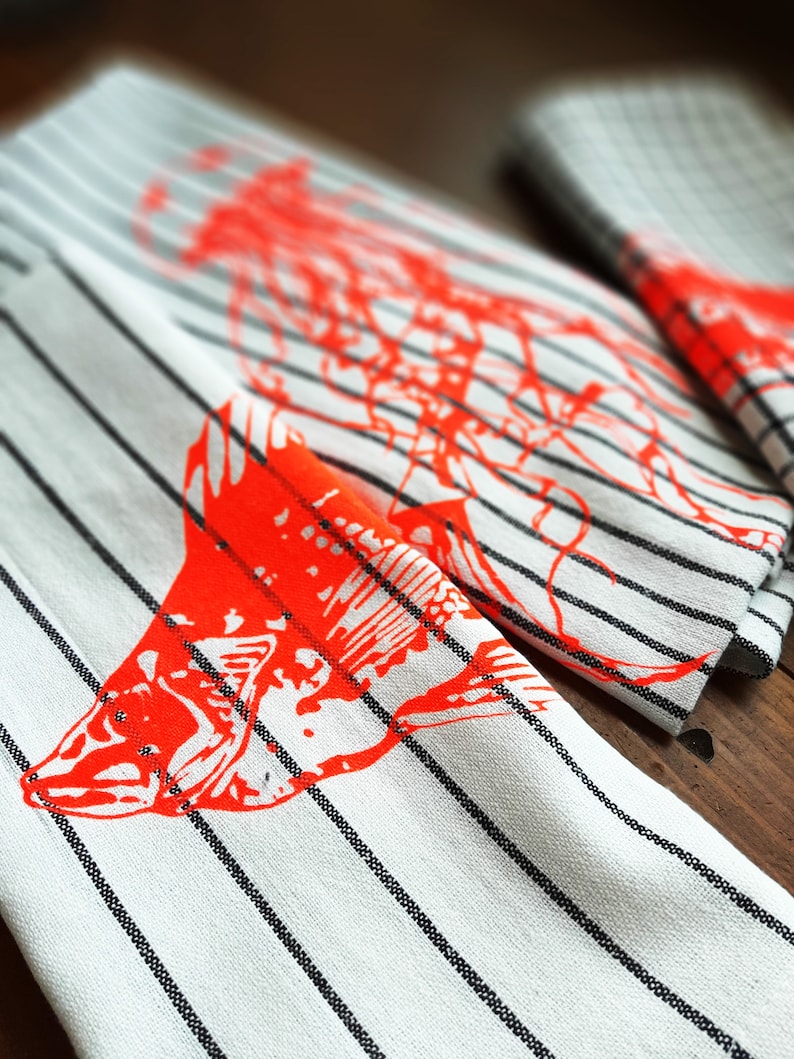 3er Set Küchentücher Siebdruck Neon rot schwarz weiß mit Fisch / Qualle, Detail