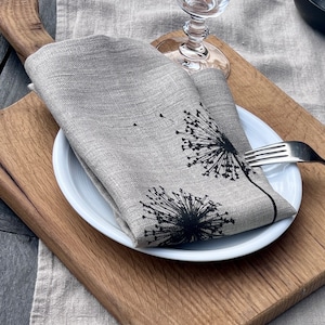 Leinen-Tischläufer natur / beige mit Gräser /Allium-Motiv in schwarz, 100% Leinen, Siebdruck, Tischdecke, skandinavisch Wohnen Bild 8