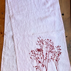 Leinen-Tischläufer in rosa mit zarten Zweigen von Hand bedruckt, 100% Leinen, Siebdruck, Tischdecke, skandinavisch Wohnen Bild 8