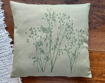Funda de almohada de algodón orgánico, estampada a mano con delicadas ramas, serigrafiada, hecha a mano, funda de almohada sostenible para amantes de la naturaleza.