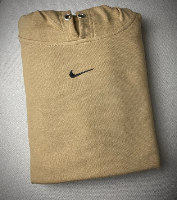 vintage nike hoodie beige