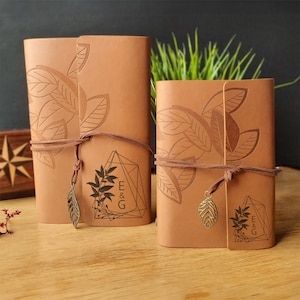 Personalisiertes Notizbuch mit Gravur - Geschenk für Freundin - Veganes Leder Journal - Notizbuch mit Gravur - Individueller Planer