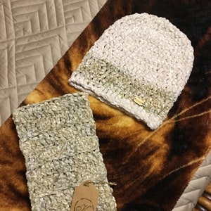 Handmade Crochet Hat & Scarf/Velvety