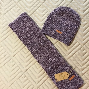 Handmade Crochet Hat & Scarf/Velvety