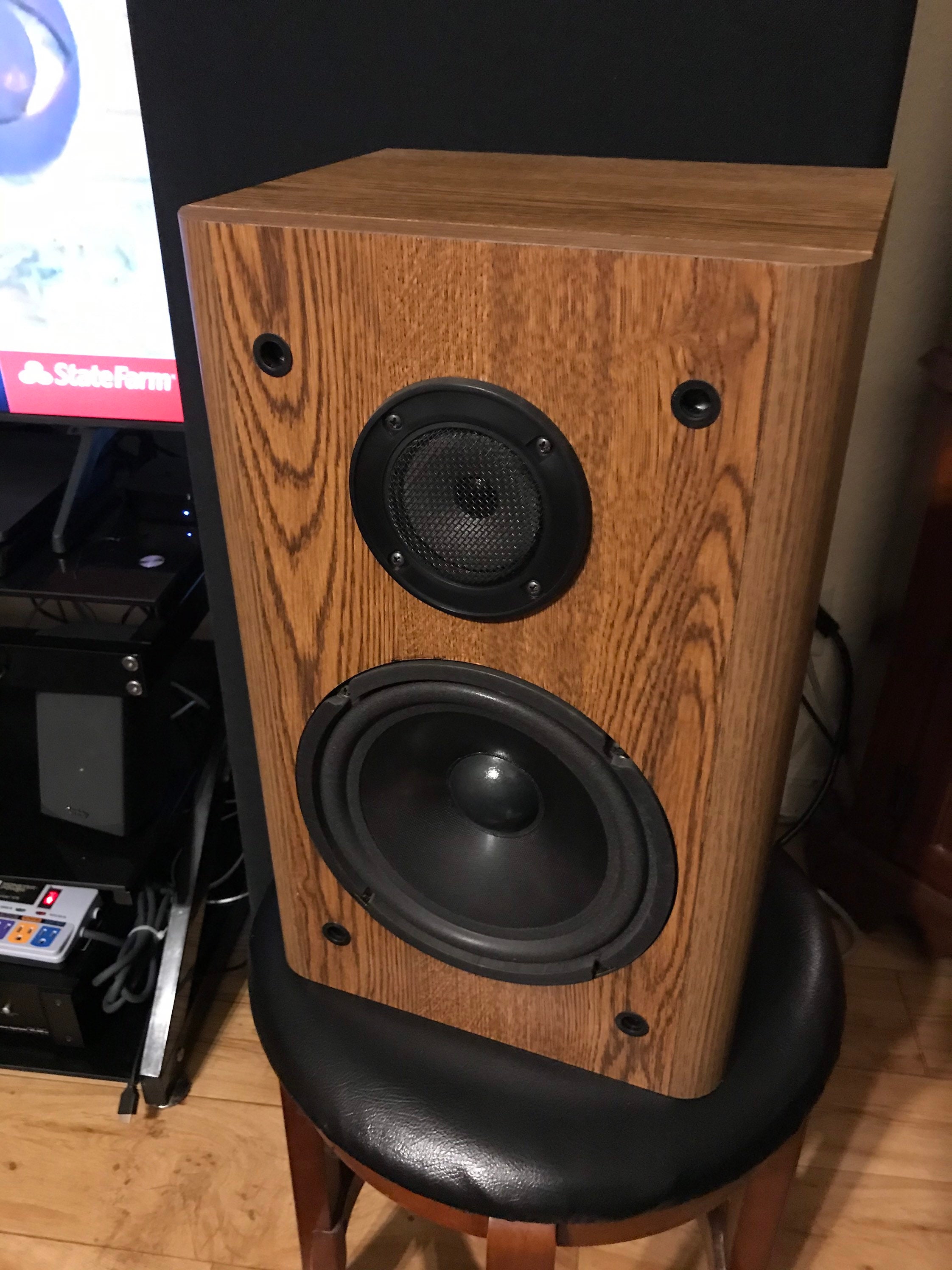 Retro 1980s (super Rare) Verit Bookshelf Speakers - Tested (free Local ...