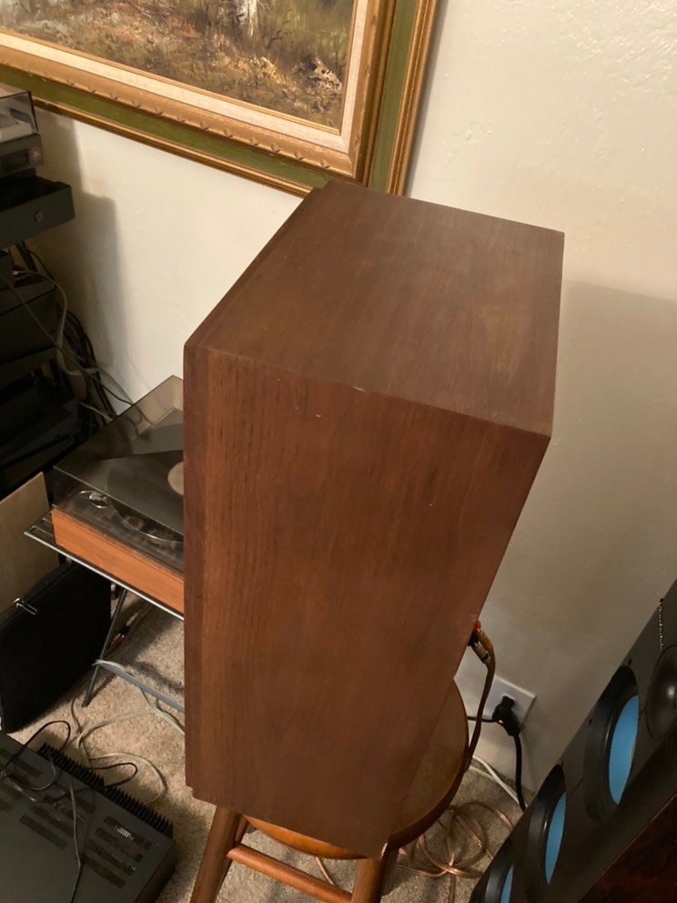 Vintage 1964 KLH Model Seventeen 17 (rare) 2-way Speakers