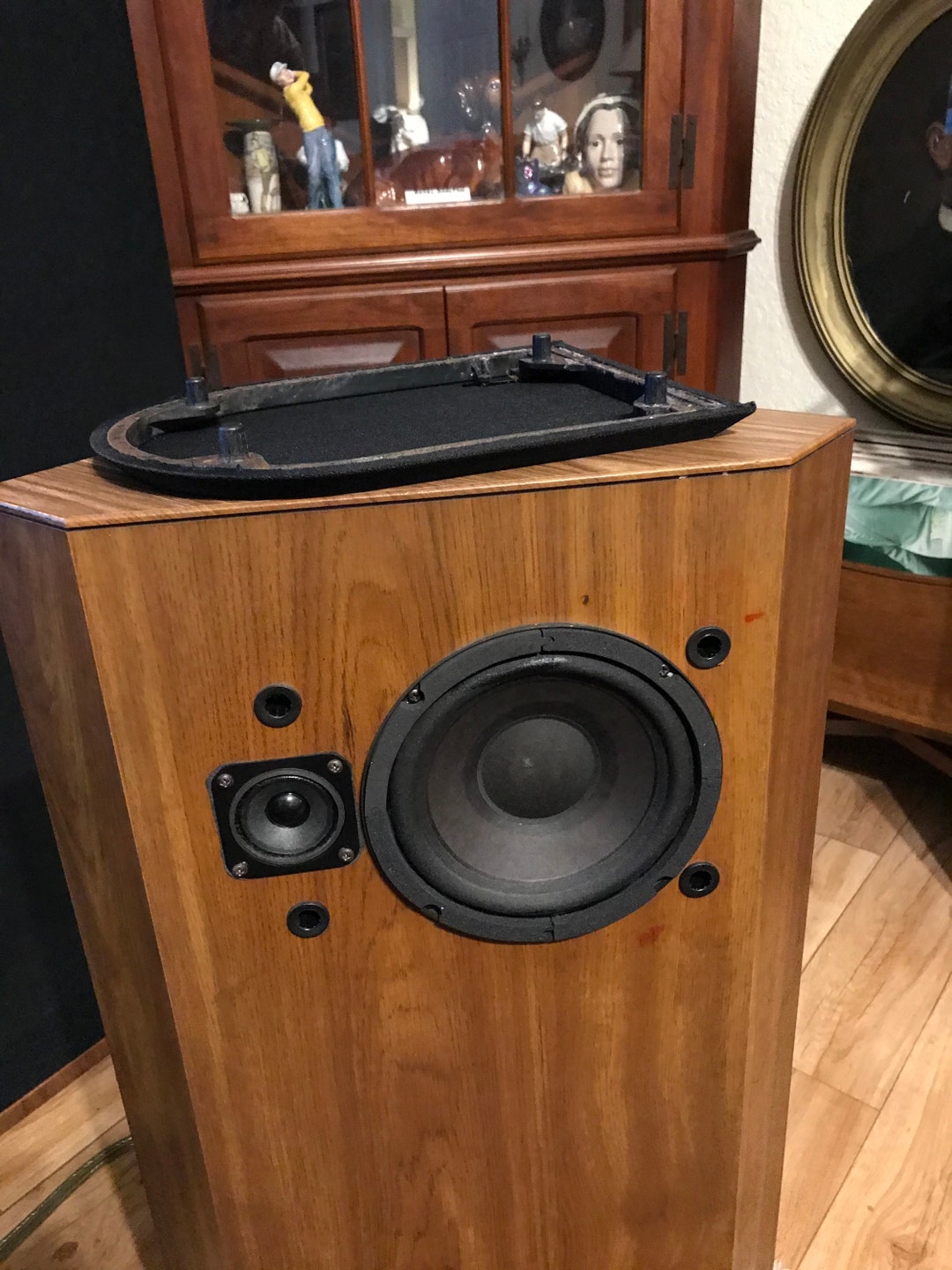 Retro Bose 401 Direct Reflecting Speakers Restored local Pickup