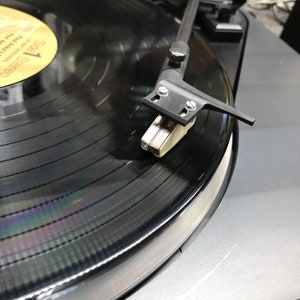 Onkyo Direct Drive Turntable CP-1046F (Audio-Technica Series VIII) in manual working condition (local pickup only)