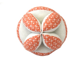 Balle de préhension en tissu orange cadeau naissance bébé  balle d'inspiration Montessori