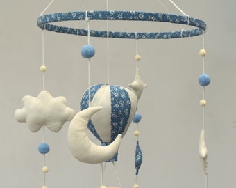 Mobile in blue fabric with Hot Air Balloon and Pooh for decoration baby room