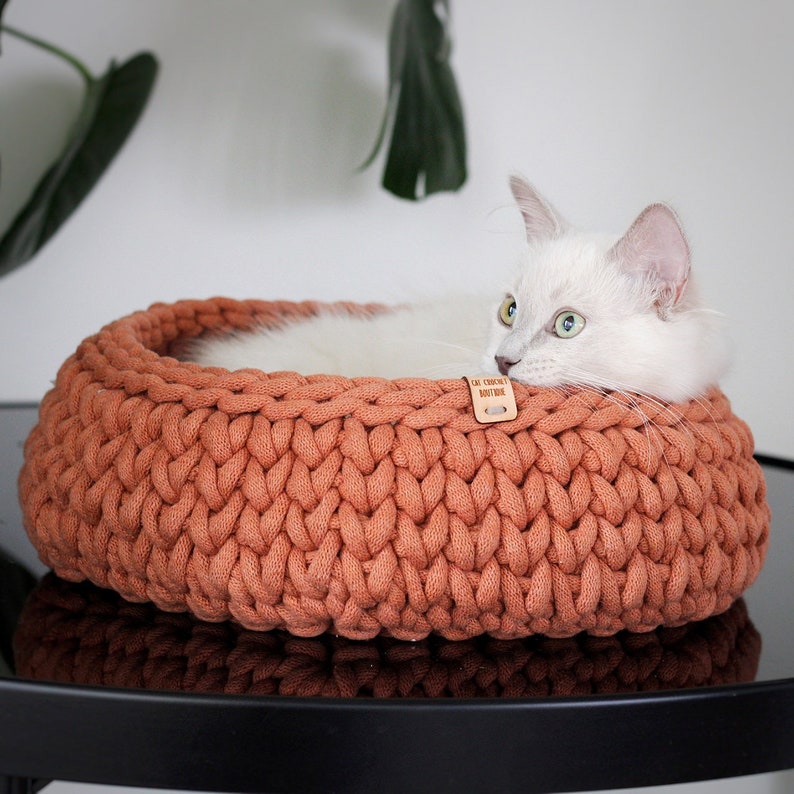 Crochet Cat Basket Handmade Chunky Yarn Cat Bed Etsy